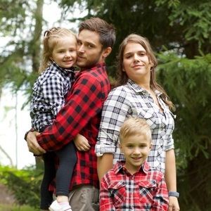 Meet your Posher, Simon